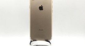 Good
													Apple iPhone 7 - AT&T, Gold, 32 GB, A1778, photo 2 of 11