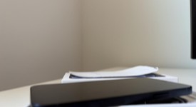 Mint
													Apple iPhone 12 - Unlocked, Black, 64 GB, A2172, photo 3 of 12