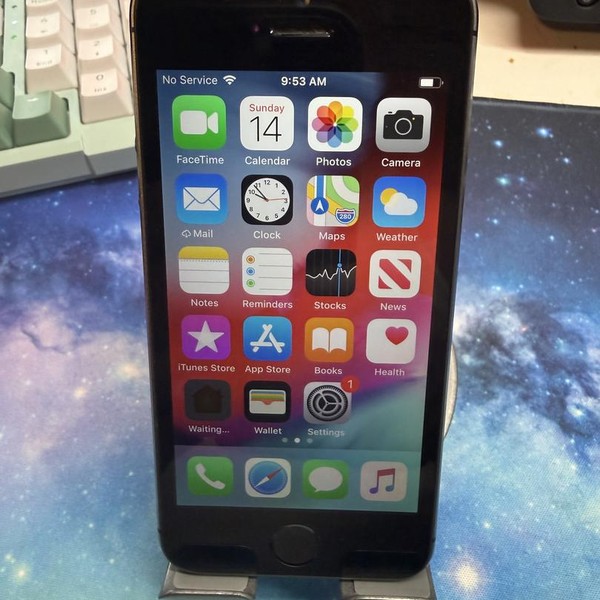 Apple iPhone 5S - Straight Talk, 16 GB, Grey, A1453, CDMA