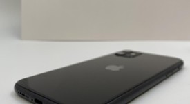 Good
													Apple iPhone 11 - Unlocked, Black, 64 GB, A2111, photo 4 of 5