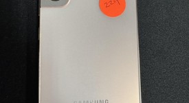 Good
													Samsung Galaxy S22 - Unlocked, Rose Gold, 128 GB, 8 GB, SM-S901U1, photo 1 of 7