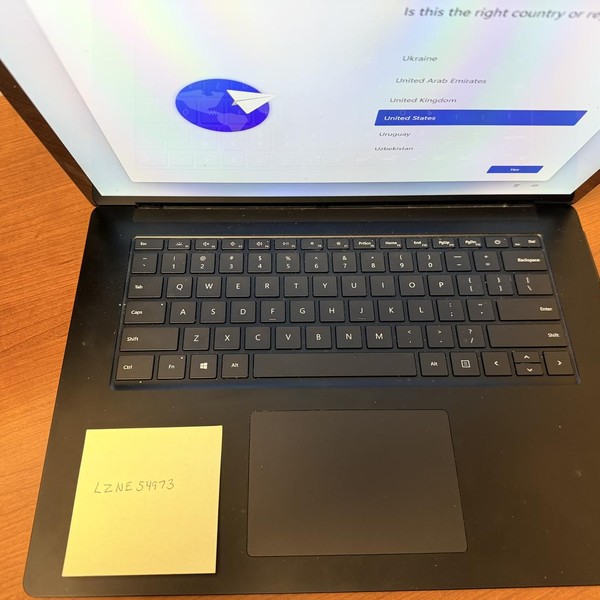 Microsoft Surface Laptop 4 - 1 TB, Black, 32 GB, Intel Core i7, 15 inch