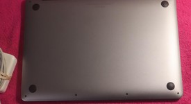 Good
													MacBook Pro 2020 - 13" - I5, Silver, 256 GB, 16 GB, photo 2 of 11