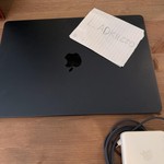 Good MacBook Air 2023 (M2) - 15 inch - 512 GB, Midnight, 8 GB, Apple M2