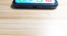 Fair
													Apple iPhone Xr - T-Mobile, Black, 64 GB, A1984, photo 3 of 17