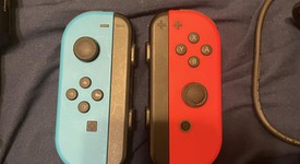 Good
													Nintendo Switch - Red & Blue, 32 GB, photo 3 of 5