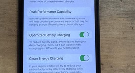 Fair
													Apple iPhone SE 3rd Gen 2022 - T-Mobile, Midnight, 64 GB, A2595, photo 2 of 10