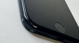 Fair
													Apple iPhone SE 2nd Gen 2020 - Unlocked, Black, 64 GB, A2275, photo 3 of 12