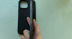 Mint
													Apple iPhone 16 Pro Max - AT&T, Black, 256 GB, A3084, photo 5 of 8