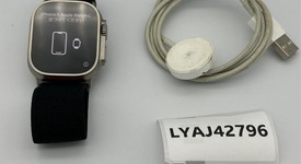Mint
													Apple Watch Ultra 49mm - Unlocked, Titanium, A2622, photo 2 of 8