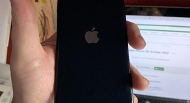 Good
													Apple iPhone SE 3rd Gen 2022 - Unlocked, Midnight, 64 GB, A2595, photo 3 of 4