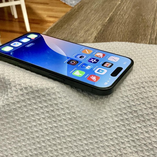 Apple iPhone 16 - Unlocked Non-US, 128 GB, Black, A3287