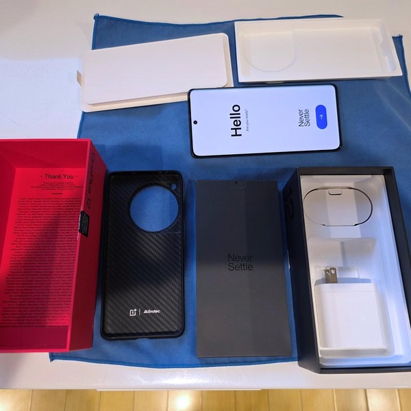 OnePlus 12 - Unlocked, 512 GB, Black, 16 GB, CPH2583