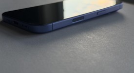 Mint
													Apple iPhone 16 - Unlocked, Ultramarine, 128 GB, A3081, photo 3 of 7