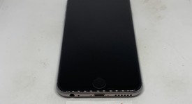Good
													Apple iPhone 6 - AT&T, Gray, 16 GB, A1549, photo 3 of 9