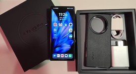 Good
													vivo X Fold3 Pro - Unlocked Non-US, Black, 512 GB, 16 GB, photo 2 of 19