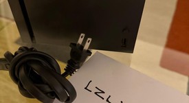 Good
													Xbox Series X (2020) - Black, 1 TB, standard, photo 5 of 7