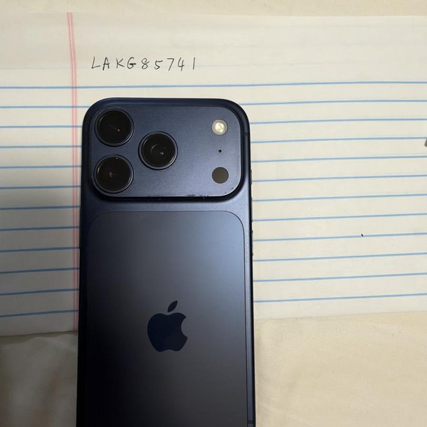 Apple iPhone 17 Pro - Mint Mobile, 256 GB, Deep Blue, A3256