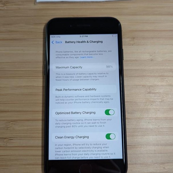 Apple iPhone SE 3rd Gen 2022 - Unlocked, 128 GB, Midnight, A2595