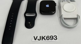Fair
													Apple Watch Series 5 44mm - Gray, A2093 - GPS, Aluminum, photo 1 of 7