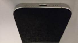 Mint
													Apple iPhone 16 Pro - Unlocked, White, 256 GB, A3083, photo 5 of 10