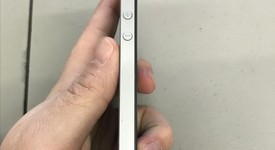 Good
													Apple iPhone SE 1st Gen 2016 - AT&T, Grey, 16 GB, A1662, photo 5 of 7