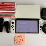 Mint Nintendo Switch - OLED - 64 GB, White