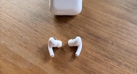 Used
													Apple AirPods Pro 2 - Lightning, photo 1 of 7