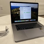 Good MacBook Pro 2019 - 16 inch - 512 GB, Silver, 32 GB, Intel Core i7
