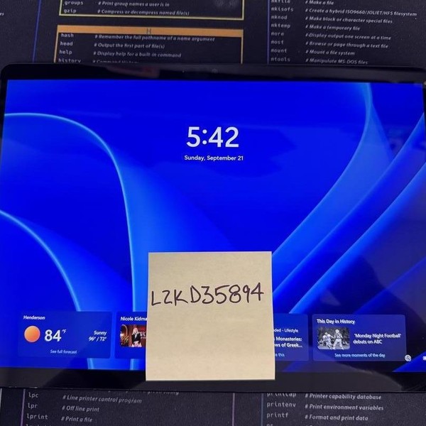 Microsoft Surface Pro X - SQ1, Black, 128 GB, 8 GB, GSM Unlocked