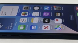 Mint
													Apple iPhone 16e - US Cellular, Black, 128 GB, A3212, photo 4 of 7