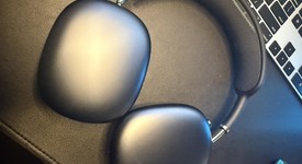 Used
													Apple AirPods Max USB-C - Midnight, photo 5 of 10