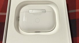 Used
													Apple AirPods Pro 2 - USB-C, photo 4 of 13