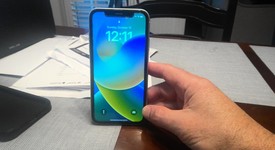 Good
													Apple iPhone Xr - Consumer Cellular, White, 64 GB, A1984, photo 1 of 3