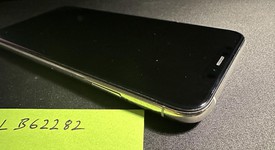 Fair
													Apple iPhone Xs Max - Unlocked, Silver, 512 GB, A1921, photo 3 of 17