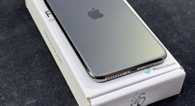 Mint
													Apple iPhone 11 Pro Max - Unlocked, Gray, 256 GB, A2161, photo 2 of 6
