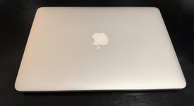 Good
													MacBook Pro 2015 (Retina) - 13" - Silver, 256 GB, 8 GB, photo 3 of 9