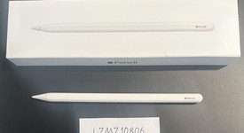 Mint
													Apple Pencil 2nd Gen, photo 1 of 3