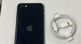 Mint
													Apple iPhone SE 3rd Gen 2022 - Unlocked, Midnight, 64 GB, A2595, photo 2 of 9
