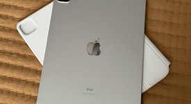 Good
													Apple iPad Pro 11" 3rd Gen 2021 - Unlocked, Silver, 128 GB, photo 1 of 8