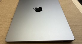 Fair
													MacBook Pro Late 2023 (M3) - 14" - Apple M3, Silver, 512 GB, 8 GB, 10-core GPU, photo 3 of 8