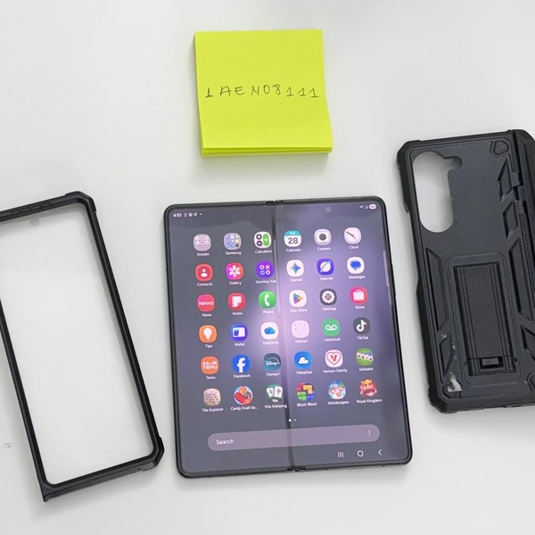 Samsung Galaxy Z Fold5 - T-Mobile, 256 GB, Black, 12 GB, SM-F946U