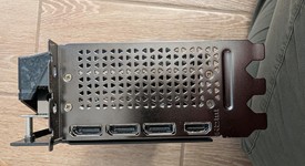 Used
													PNY GeForce RTX 5080 - VCG508016TFXPB1, 5080 Triple Fan, photo 6 of 6