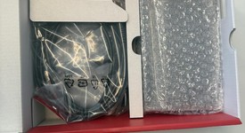 New
													Nintendo Switch - Red & Blue, 32 GB, photo 3 of 31