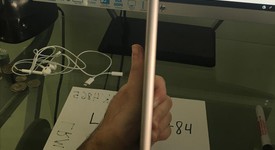 Mint
													Apple iPad Air - Verizon, Gray, 16 GB, photo 4 of 7