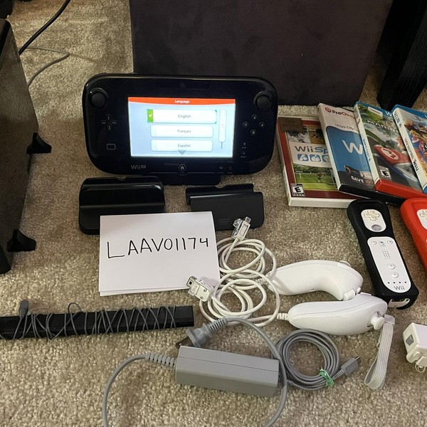 Wii U - Black, 32 GB