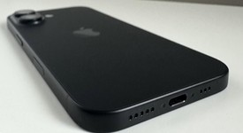 Mint
													Apple iPhone 16 - Unlocked, Black, 256 GB, A3081, photo 2 of 8