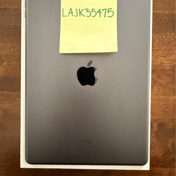 Apple iPad (7th Gen) - Wi-Fi, 32 GB, Gray, A2197