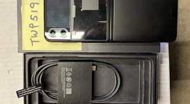 Mint
													Samsung Galaxy Z Flip3 5G - Verizon, Black, 128 GB, 8 GB, SM-F711U, photo 2 of 5