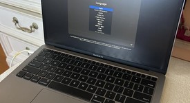 Good
													MacBook Air 2020 - 13" - I3, Silver, 256 GB, 8 GB, photo 3 of 6